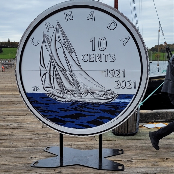 Meet your Posher, Amy - Picture 4 of 4